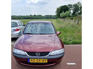 Opel Vectra 2.0i-16V GL