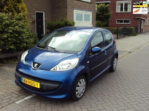 Peugeot 107 1.0-12V XS