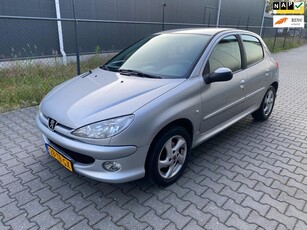 Peugeot 206 1.6-16V Air-line AIRCO NIEUWE APK BIJ AFLEVERING