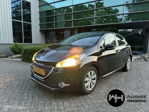 Peugeot 208 1.2 VTi Blue Lease Navi Airco Nieuwe APK