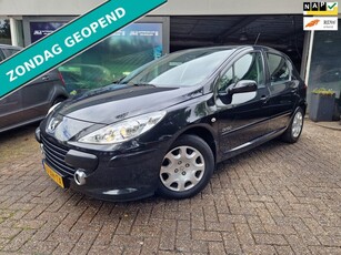 Peugeot 307 1.6-16V Oxygo INRUILKOOPJE AIRCO NAVI