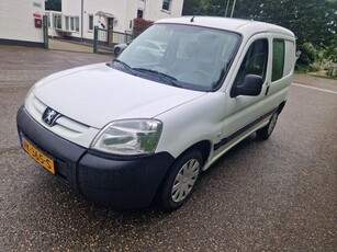 Peugeot Partner 170C 1.4, Stuurbekr, Benzine 1 Jaar Apk!!