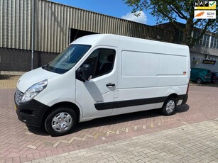 Renault Master T35 2.3 dCi L2H3 Eco * Airco * Navigatie *