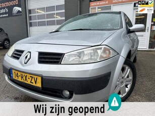 Renault Mégane 1.6-16V Dynamique Comfort 5 drs met airco en