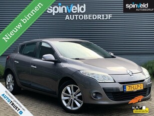 Renault Megane 1.6 Celsium BJ``10 NAP NL Navi Airco Cruise