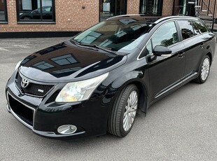 Toyota Avensis 2.0 Turbo D4D 16v Linea Sol DPF