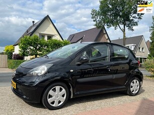 Toyota Aygo 1.0-12V 105.000 km NL-AUTO-NAP APK t/M 06-2025.