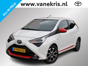 Toyota Aygo 1.0 VVT-i X-Joy, Carplay, Getint Glas