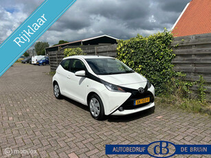 Toyota Aygo 1.0 VVT-i x-play Automaat Camera