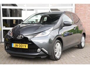 Toyota Aygo 1.0 VVT-i x-play Luxury Pakket Camera