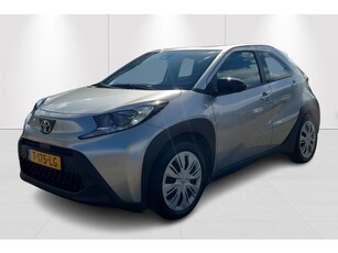 Toyota Aygo X 1.0 VVT-i MT play 