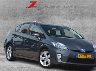 Toyota Prius 1.8 Dynamic | Navigatie | Camera | HUD | Clima | HDD | NL auto!! |