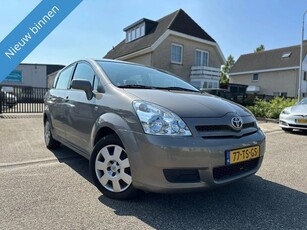 Toyota Verso 1.6 VVT-i Terra (bj 2007)