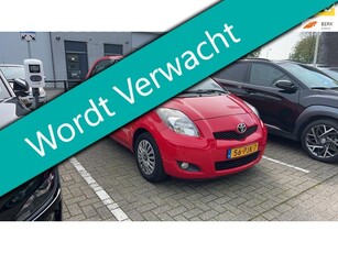 Toyota Yaris 1.3 VVTi 100pk Automaat 5-deurs Clima Navi 2e