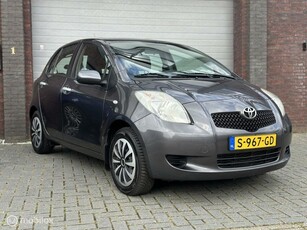 Toyota Yaris 1.3 VVTi Aspiration Airco Elektrische ramen