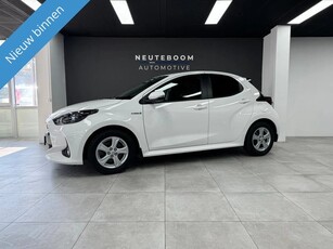 Toyota Yaris 1.5 Hybrid Lane Camera ACC Mirrorcast