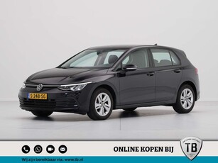 Volkswagen Golf 1.0 eTSI Life (bj 2023, automaat)