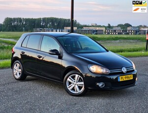 Volkswagen Golf 2.0 TDI Highline Automaat/Cruise/Airco/Stoelverw/Lmv/Boekjes