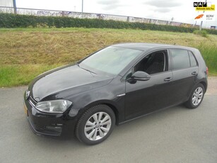 Volkswagen Golf Volkswagen golf 7 1.6 tdi airco ecc navigatie lmv pdc Export prijs