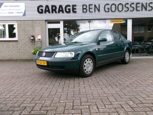 Volkswagen Passat 1.6 Trendline