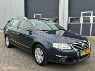 Volkswagen Passat Variant 1.6 FSI Highline Business