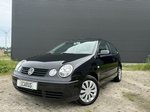 Volkswagen Polo 1.4-16V AUTOMAAT airco