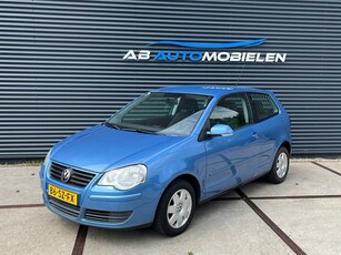 Volkswagen Polo 1.4-16V FSI Optive ZEER NETTE AUTO!!