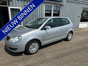 Volkswagen Polo 1.4-16V Turijn