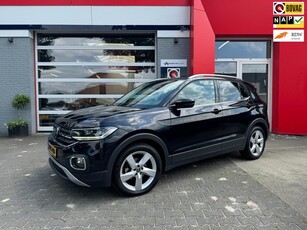 Volkswagen T-CROSS 1.5 TSI Style Business