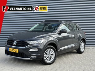 Volkswagen T-Roc 1.0 TSI Style Trekhaak/Pano/Camera/Apple