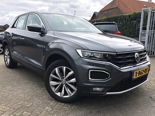 Volkswagen T-Roc 1.6 TDI Style Business LED/Navi/Climate/Pdc/Nieuw! - Netto exportprijs € 14.999,-