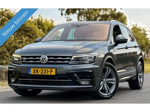 Volkswagen Tiguan 2.0 TDI R-line AutomaatPano Trekhaak!!