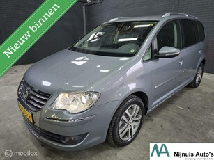 Volkswagen Touran 1.4 TSI Highline Automaat | Leer | Xenon | Navigatie | PDC | Clima | Stoelverwarming