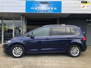 Volkswagen Touran 1.4 TSI Highline Business R