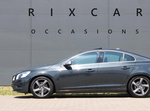 Volvo S60 2.0 T5 R-Design Automaat Schuifdak !!NIEUWBINNEN!!