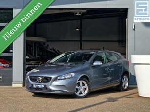 Volvo V40 2.0 T2 Kinetic 1e Eig! | Airco | PDC | Cruise | Lmv