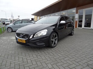 Volvo V60 1.6 T3 R-Design (bj 2012)