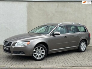 Volvo V70 2.0F Summum, LPG G3, Leer, Xenon, Youngtimer