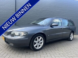 Volvo V70 2.4 Edition II / 7-Persoons / Apk Maart-2025 /