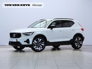 Volvo XC40 B4 197PK Automaat Plus Dark / Pixel Led