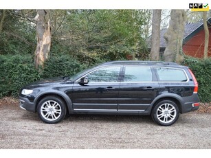 Volvo XC70 2.0 D4 FWD Nordic+ Org NL/NAP/dealer onderh