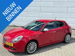 Alfa Romeo Giulietta 1.4 T Distinctive Cruise/Stoelverw./PDC