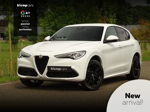 Alfa Romeo Stelvio 2.0 T AWD Veloce Bianco-Nero