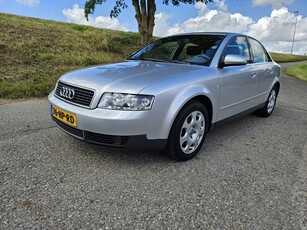 Audi A4 Limousine 2.0 Exclusive MT,1e