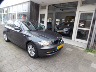 BMW 1-serie 116i Business Line MOOIE EN GOED ONDERHOUDEN