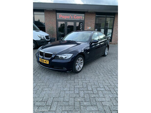 BMW 3-serie 318i High Executive