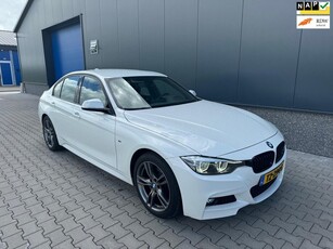 BMW 3-serie 318i M Sport Edition - M PAKKET - GROTE NAVI -