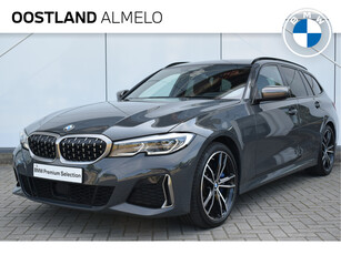 BMW 3-SERIE Touring M340i xDrive High Executive Automaat / Panoramadak / Trekhaak / Laserlight / Harman Kardon / Head-Up / Parking Assistant / Live Cockpit Professional / Stoelverwarming