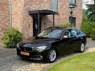 BMW 320i Gran Turismo X-Drive High Executive Panodak