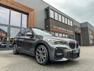 BMW X1 XDrive25e 220pk M sport/trekhaak/pano/camera/btw/vol